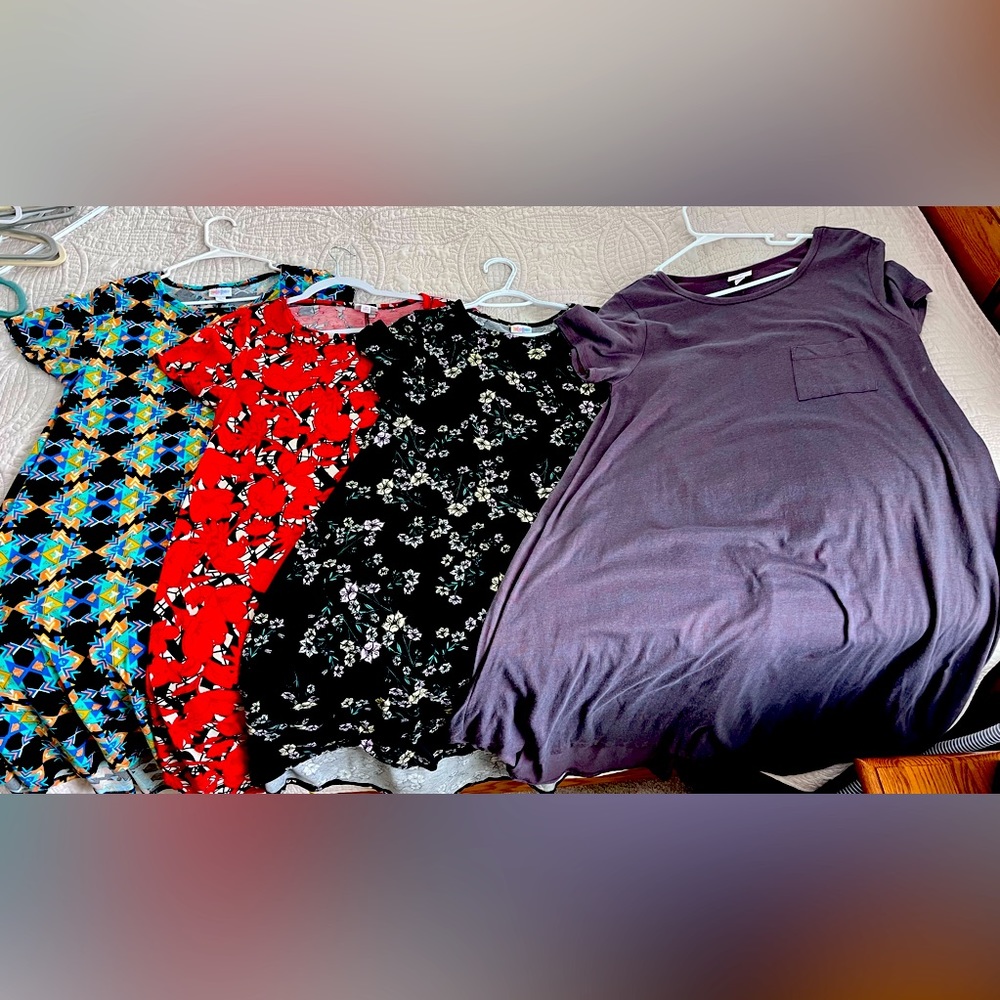 Lularoe Carly dresses Med